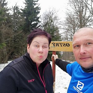 Petr Rzeplinski na vrcholu Ostrý (24.3.2019 13:07)
