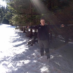 stusve na vrcholu Zmrzlý vrch (11.3.2018 11:40)