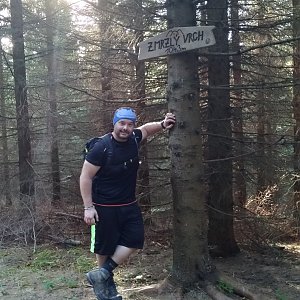 Jakub Špaček na vrcholu Zmrzlý vrch (21.10.2019 15:31)