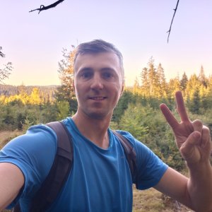 Jiří Králík on the summit of Kamenec V2 (15.9.2026 17:35)