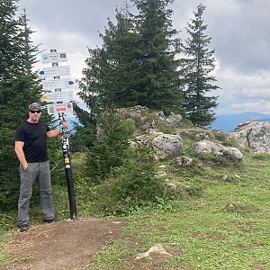 Petr Karmazín na vrcholu Poludnica (2022)