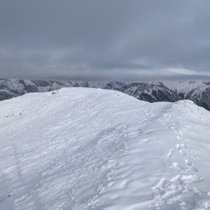 Michal Hájek on the summit of Messnerin (6.12.2025 13:08)