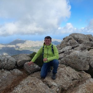 Michal Hájek on the summit of Puig de Massanella (3.11.2023 12:12)