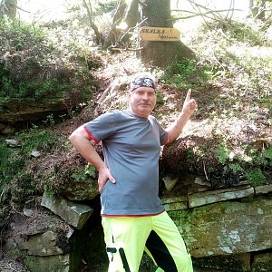 Lojza Žáček na vrcholu Skalka (na Pustevnách) (5.6.2021 11:25)