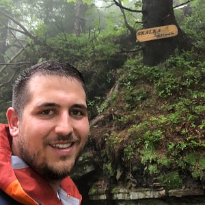 Martin Kostřeba na vrcholu Skalka (na Pustevnách) (26.6.2021 9:05)