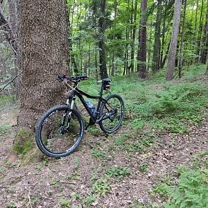 Jana F na vrcholu Hůrky (3.6.2022 18:32)