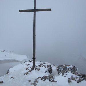 Tereza on the summit of Monte Piana (31.3.2024 10:15)