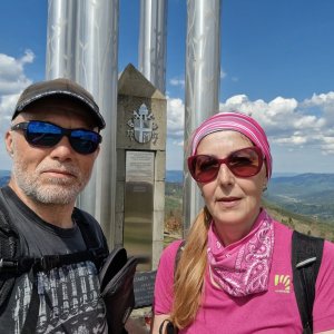 Rastislav Biarinec na vrcholu Bendoszka Wielka  (2.5.2025 13:54)