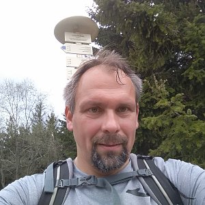Víťa Myška na vrcholu Javorový vrch (15.5.2021 16:06)