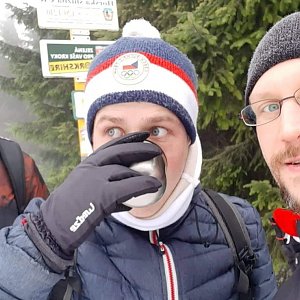 Lukáš, Vojta, a Martin Maupi Day na vrcholu Javorový vrch (11.1.2020 19:12)