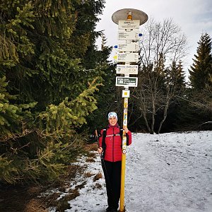 Lucie94 na vrcholu Javorový vrch (2.1.2021 13:10)