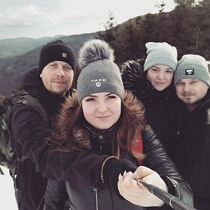 Tereza Holásková na vrcholu Javorový vrch (2.1.2021 15:00)