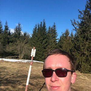 Honza Rotrekl na vrcholu Javorový vrch (12.4.2021 8:26)