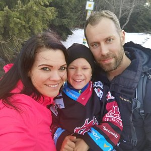 David Chlebek na vrcholu Javorový vrch (28.4.2021 15:37)
