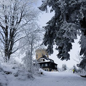 Petra na vrcholu Kleť (12.2.2021 12:12)