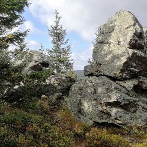 Vladimír Grančay on the summit of Zwalisko (30.9.2025 11:27)