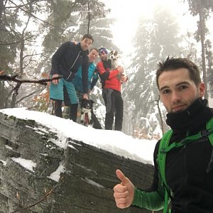 Jan Janiš na vrcholu Burkův vrch (27.1.2018 14:56)