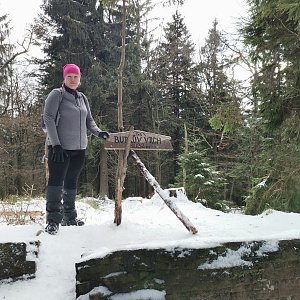 Helena Špaňhelová na vrcholu Burkův vrch (3.1.2021 13:40)