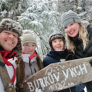 Frydrysi na vrcholu Burkův vrch (6.2.2021 15:29)