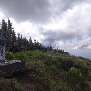 Jirka Zajko on the summit of Alto do Cabouco (3.8.2024 10:39)