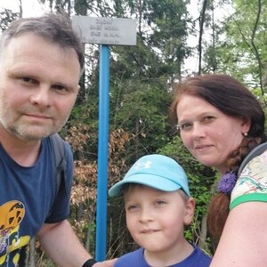 Veronika Trančíková na vrcholu Zadní Babí hora (9.4.2024 17:16)