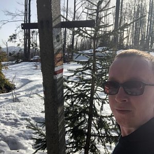 Honza Rotrekl na vrcholu Uplaz (25.2.2021 9:44)
