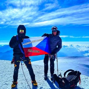 Björn Connor Chuchválek on the summit of Kazbek (27.8.2024 11:00)