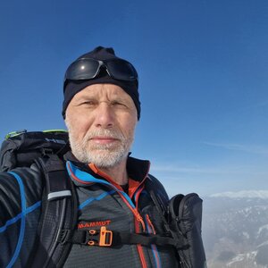 Rastislav Biarinec na vrcholu Konské - V vrchol I (16.2.2024 13:48)