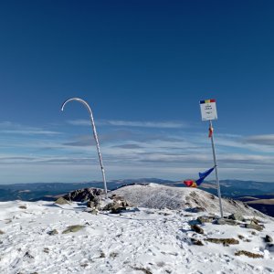 michalzhor na vrcholu Cârja (2.11.2023 23:31)