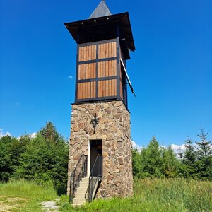Horalka Anička na vrcholu Hladký vrch (29.6.2024 15:08)