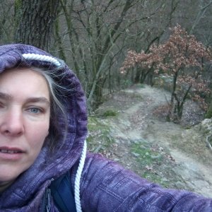 Jiřina on the summit of Kamýk (2.1.2026 9:24)