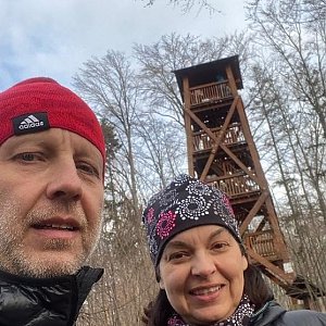 Barbara Synovcová na vrcholu Brdy (2.1.2021 15:48)