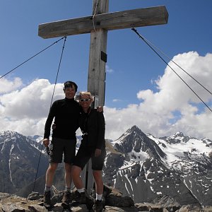 Jana a Pavel Kasaničovi on the summit of Wildes Mannle (20.7.2013 0:00)