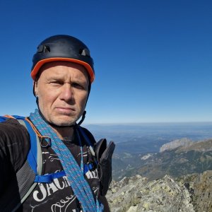 Rastislav Biarinec on the summit of Predný Kopiniak (21.9.2024 10:32)