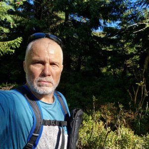 Rastislav Biarinec on the summit of Czernic (15.9.2025 10:01)