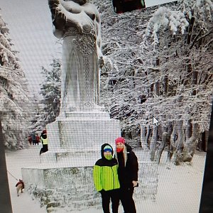 Andy Navrátil Zrnková na vrcholu Pustevny (1.1.2021 13:23)