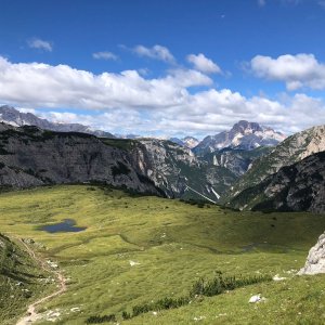 Dolomity