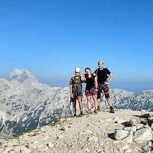 Léňa Manová na vrcholu Mala Mojstrovka (24.7.2019 9:30)