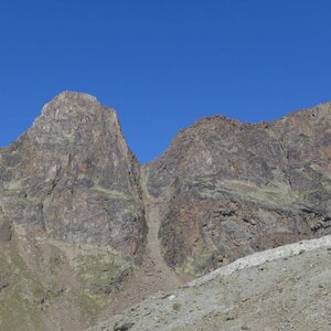 Bodik on the summit of Klein Jegihorn (4.9.2015 15:00)