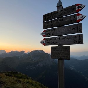 Miros na vrcholu Monte Pore (16.8.2025 6:11)