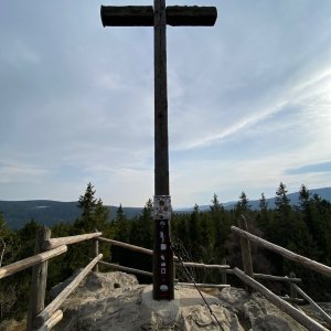 Ivana a Petr Kadovi on the summit of Roland's Stone (10.3.2026 14:57)