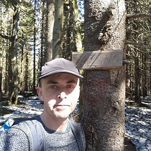 Pavel Skřičík na vrcholu Smrčina (19.4.2019 11:10)