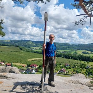 Libor Pfeifer on the summit of Klokočské skály (6.6.2026 11:20)