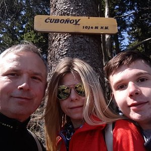 Laďa na vrcholu Čuboňov (19.4.2019 11:34)