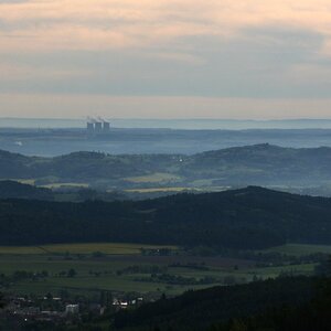 Bouřka na vrcholu Na Vrších (28.4.2024 7:47)