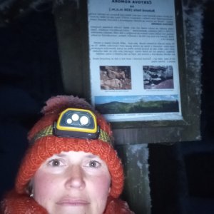 Iveta Válová on the summit of Buková (24.11.2025 16:31)
