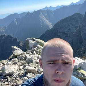 Jakub Fabry on the summit of Taternicka Svinica (16.8.2026 9:10)