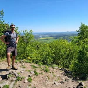 Jiří Králík on the summit of Ronov (27.4.2025 12:29)