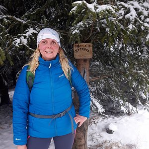Lenka Pojslová na vrcholu Malá Stolová (24.1.2021)