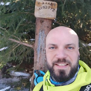 Tomík na vrcholu Malá Stolová (20.2.2021 10:38)